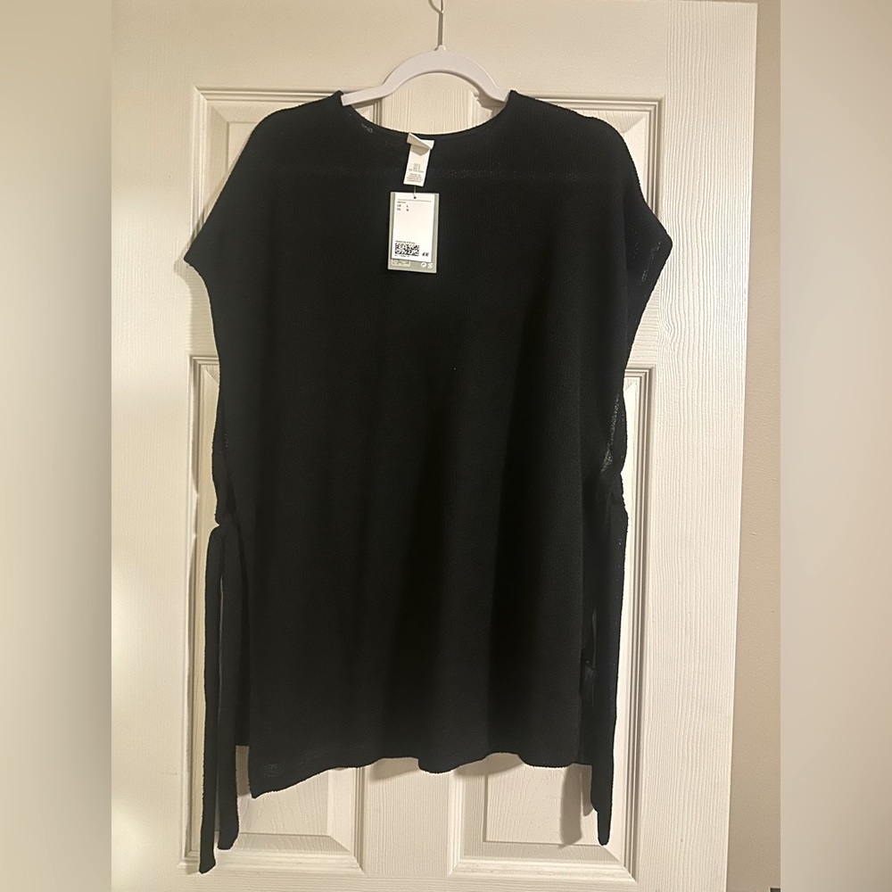 H&M New Sweater Open Sides